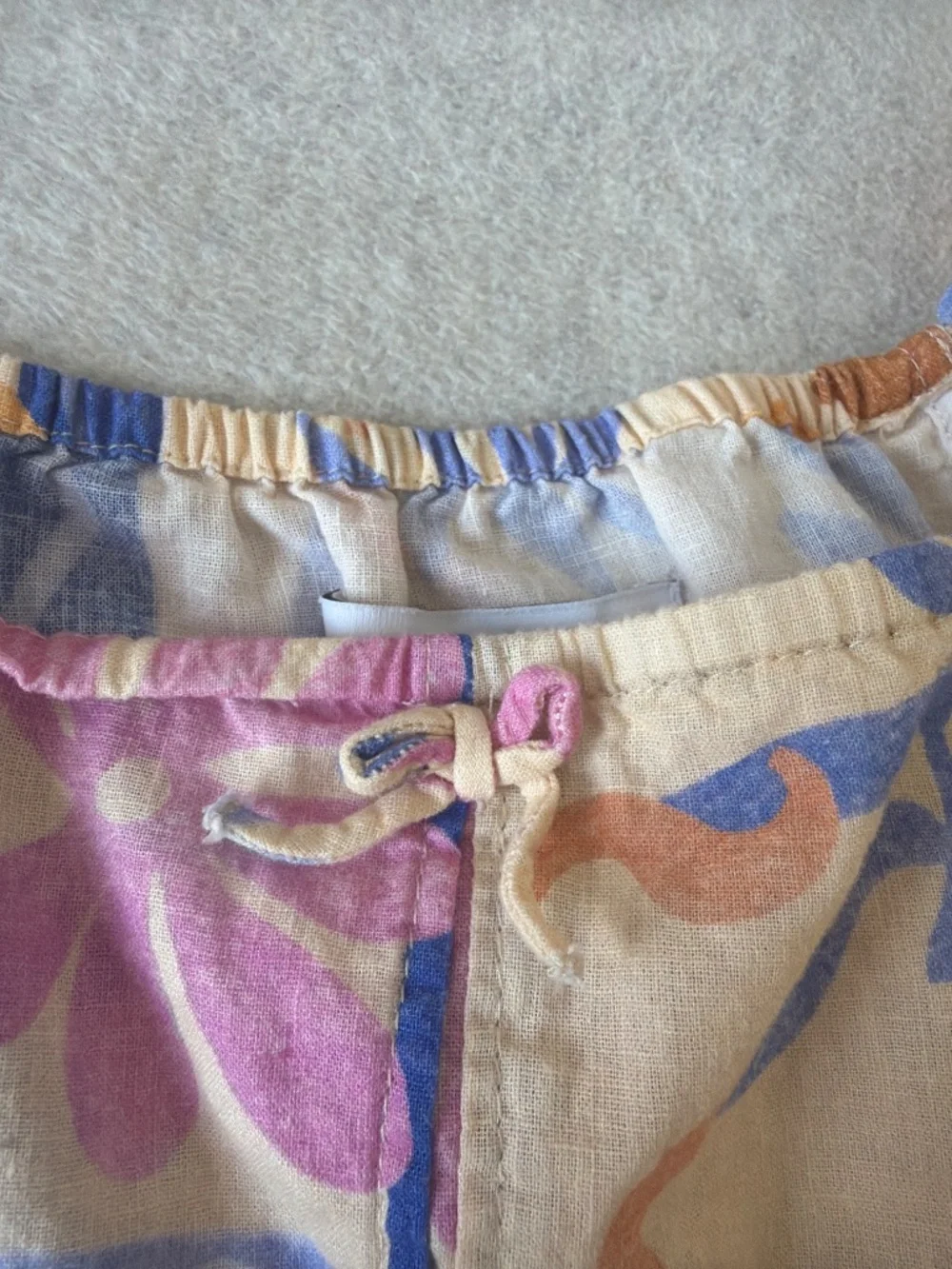 Zara Girls’ Linen Tank Top with Bold Tropical Pattern in Blues, Pink, and Browns